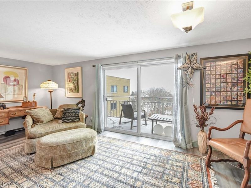 10301 Lake Avenue, Unit 807, Lakewood, OH 44102 Photo 8