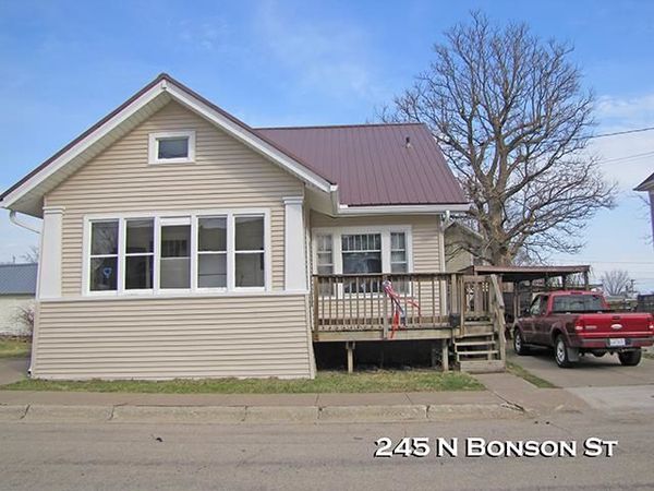 245 N Bonson Street, Platteville, WI 53818