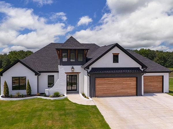 1014 Black Bass, Jacksonville, AR 72076