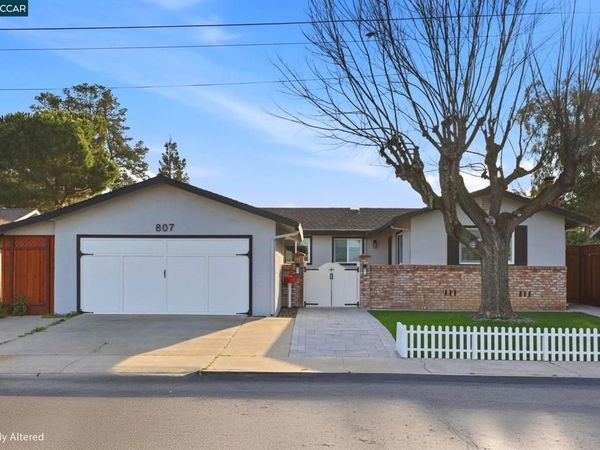 807 Crane Ave, Livermore, CA 94551