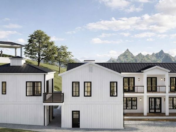 1018 Maroney Lane, Pacific Palisades, CA 90272