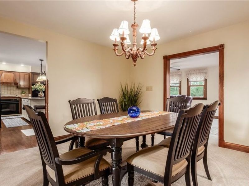 240 Mockingbird Hill Road, Zanesville, OH 43701 Photo 4