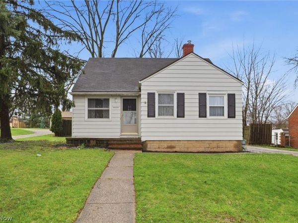 6703 Theota Avenue, Parma, OH 44129