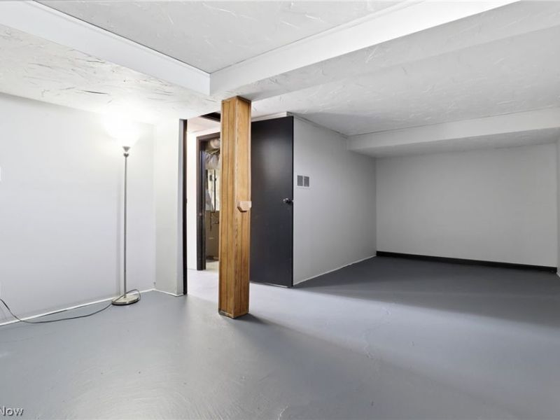 6703 Theota Avenue, Parma, OH 44129 Photo 24