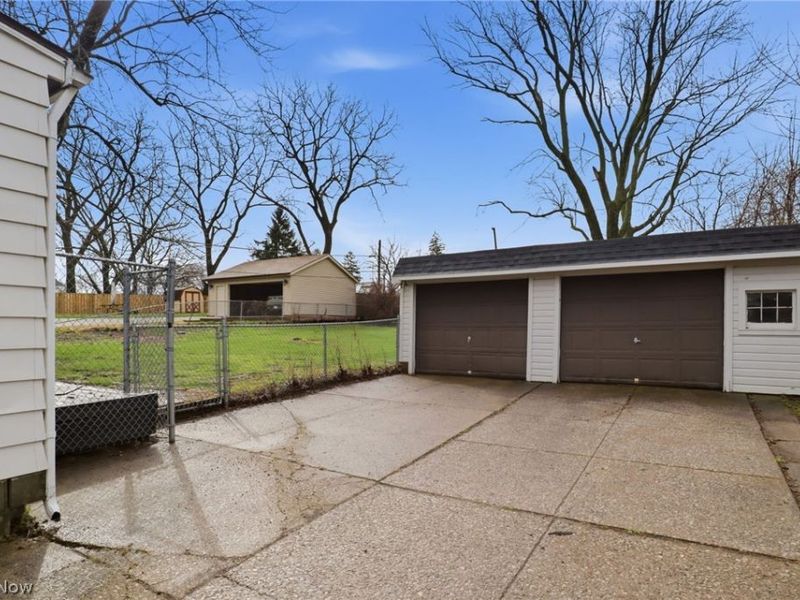 6703 Theota Avenue, Parma, OH 44129 Photo 25