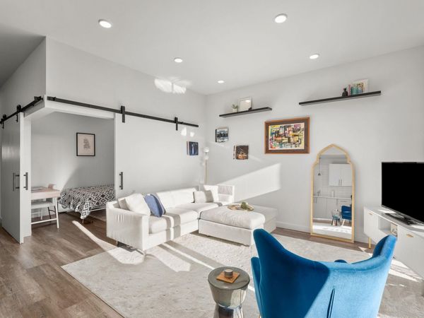 4004 Banister LN, Unit 202, Austin, TX 78704