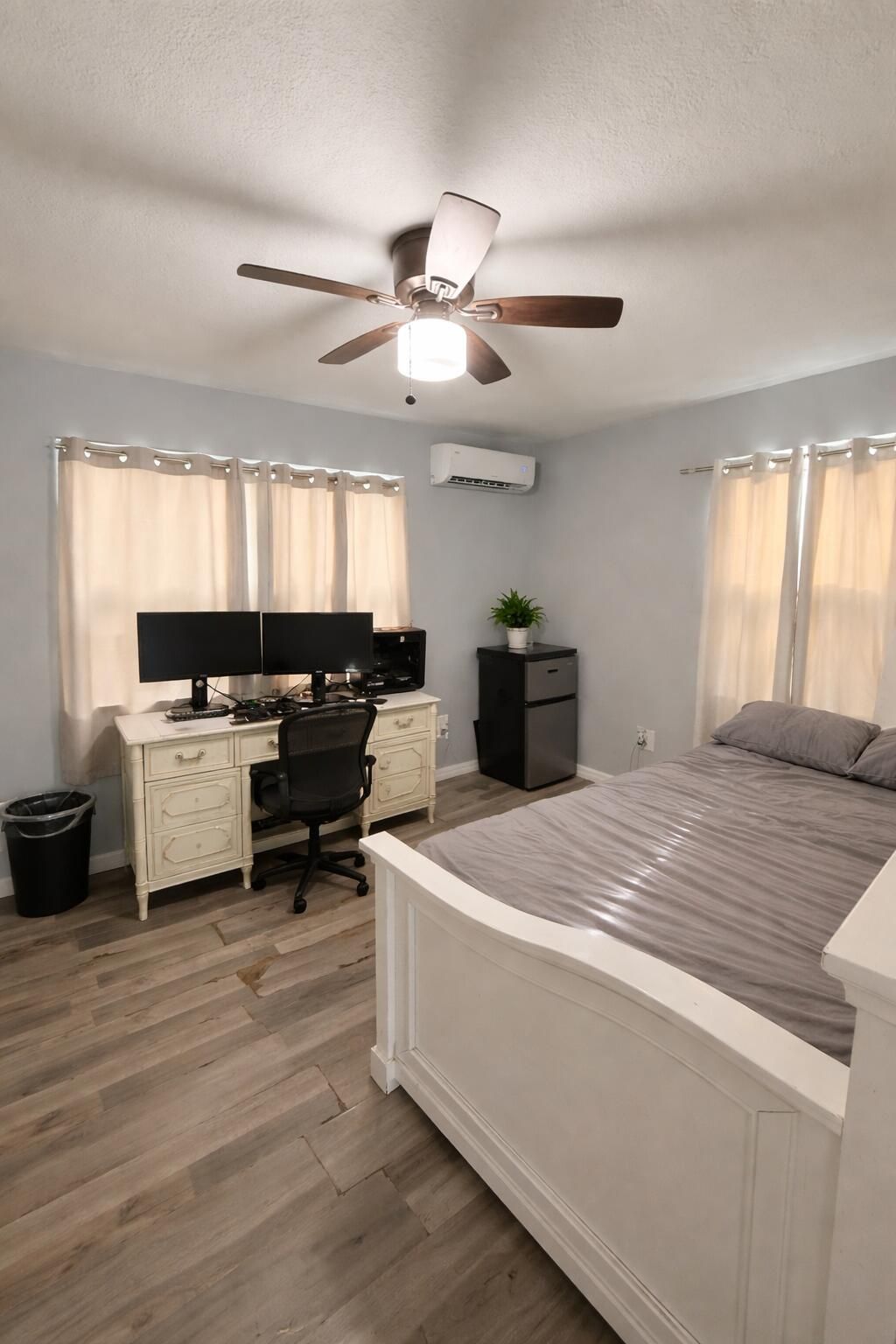 2686 Summit Boulevard, West Palm Beach, FL 33406 Photo