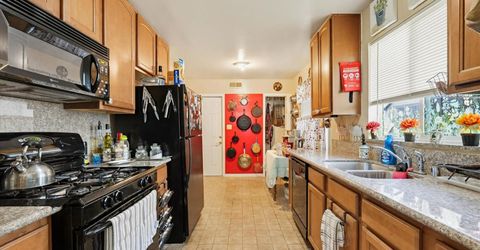 4921 Mcglashan St, Sacramento, CA 95820 Photo