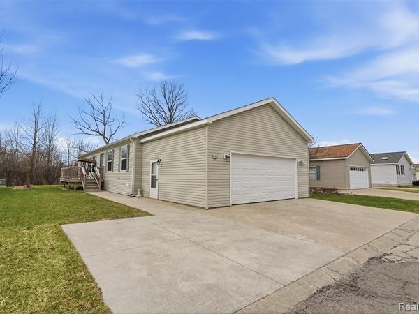 16208 Derby Circle, Holly Twp, MI 48442