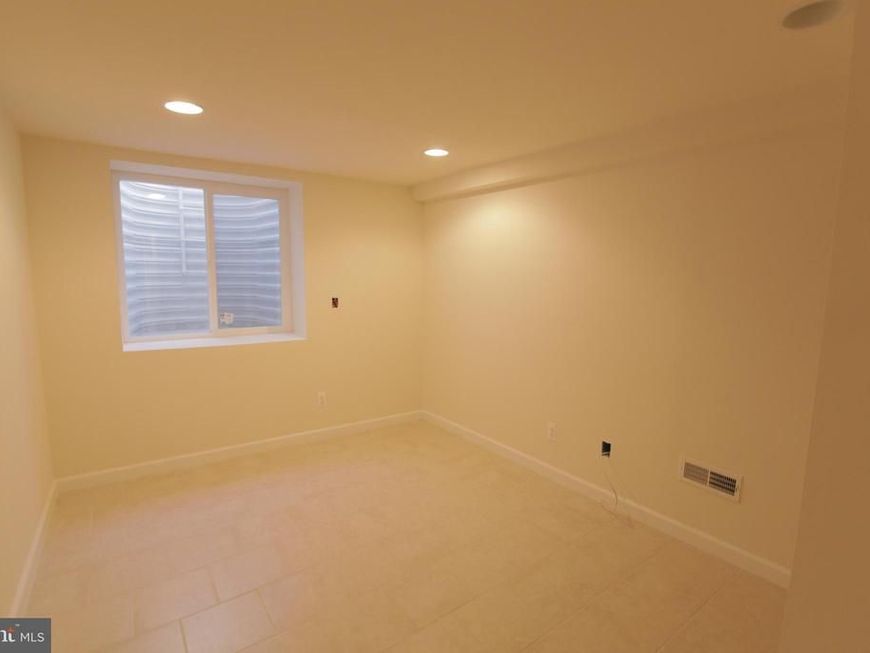 1852 N Willington Street, Unit 1, Philadelphia, PA 19121 Main Photo