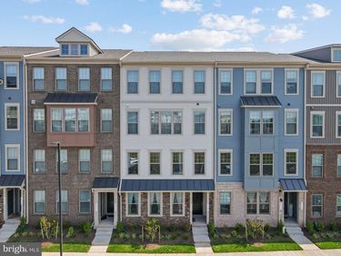 819 A AMBROSE LANE, MANASSAS, VA 20111