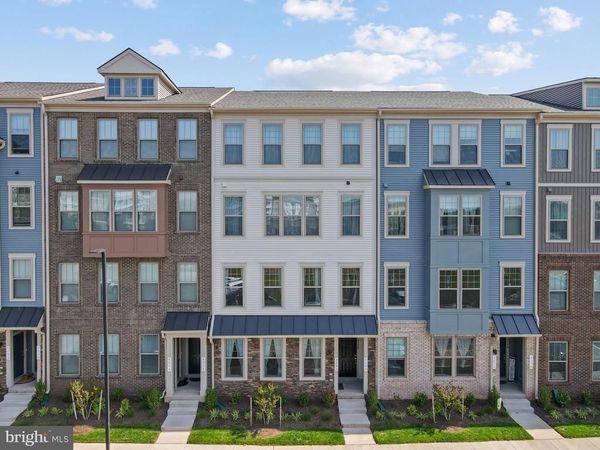 819 A AMBROSE LANE, MANASSAS, VA 20111