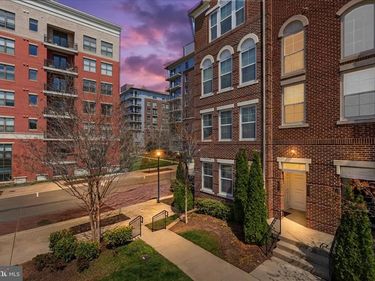2932 FINSBURY PLACE, Unit 110, FAIRFAX, VA 22031