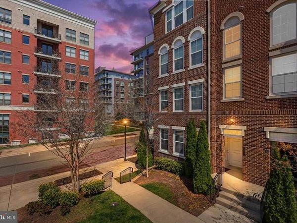 2932 FINSBURY PLACE, Unit 110, FAIRFAX, VA 22031