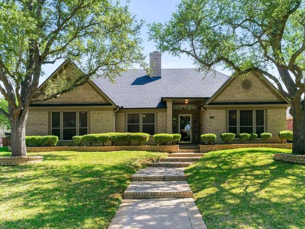 8009 Misty Trail , Fort Worth, TX 76123