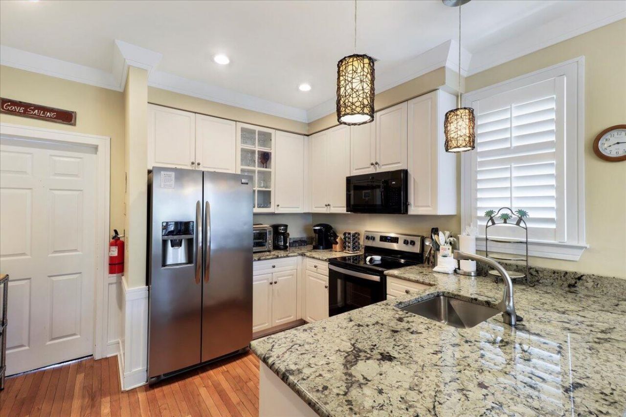 103 Grand Pavilion Boulevard Photo 18