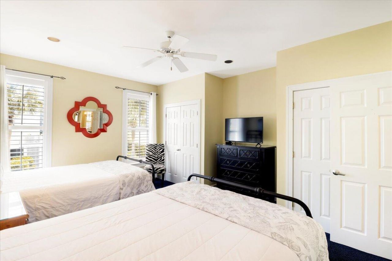 103 Grand Pavilion Boulevard Photo 23