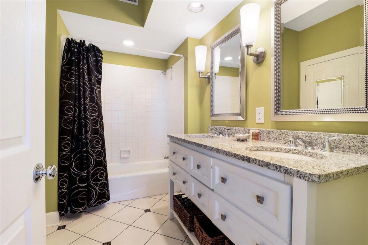 103 Grand Pavilion Boulevard Photo 24