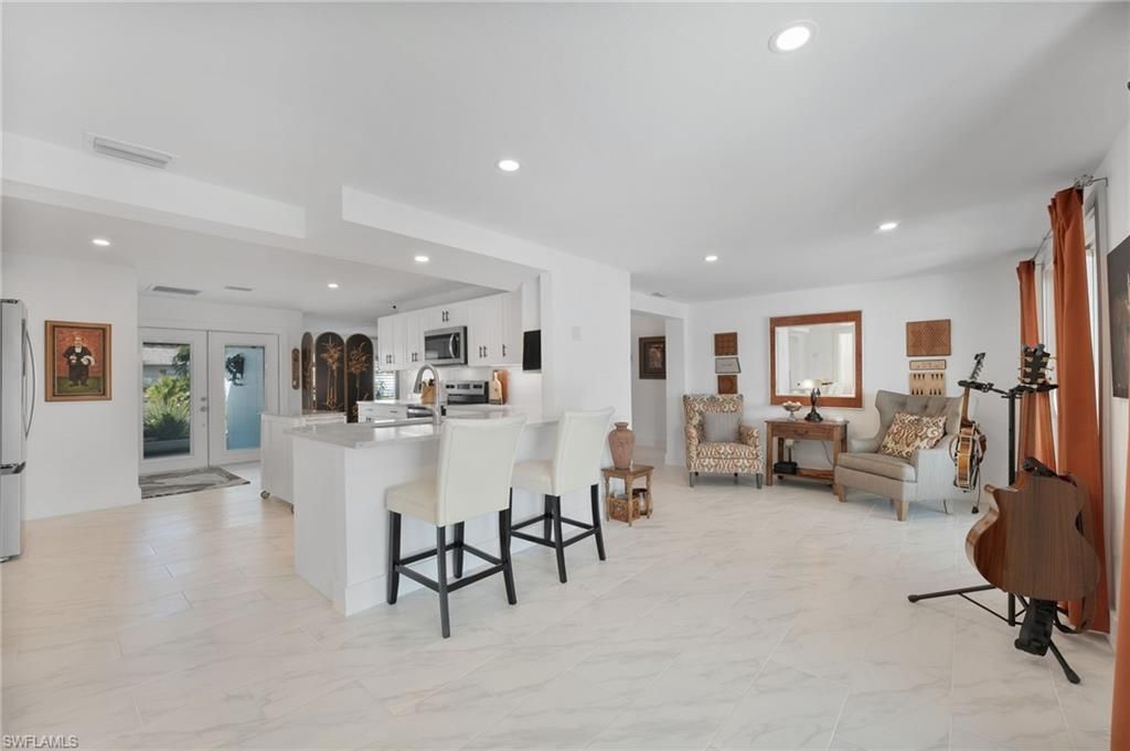 9 Fairview Blvd, Fort Myers Beach, FL 33931 Photo