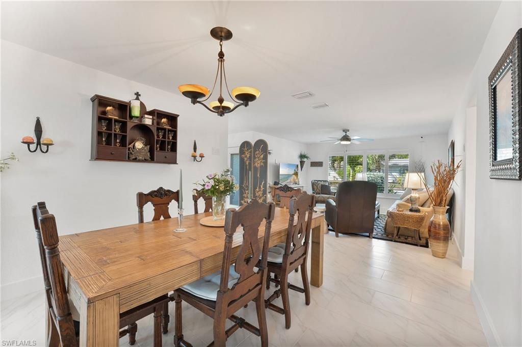 9 Fairview Blvd, Fort Myers Beach, FL 33931 Photo
