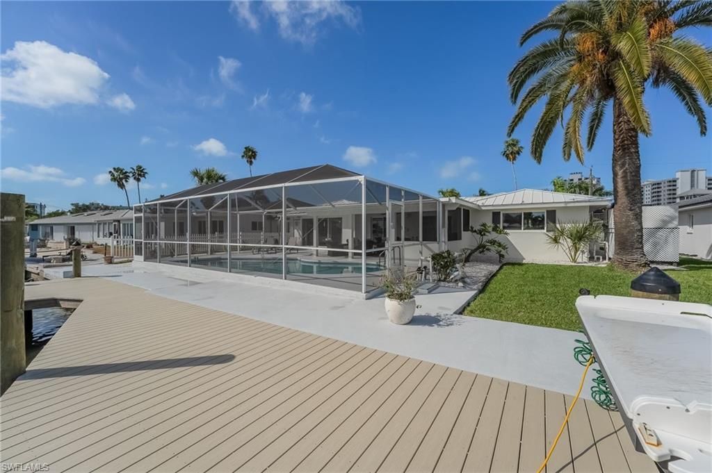 9 Fairview Blvd, Fort Myers Beach, FL 33931 Photo