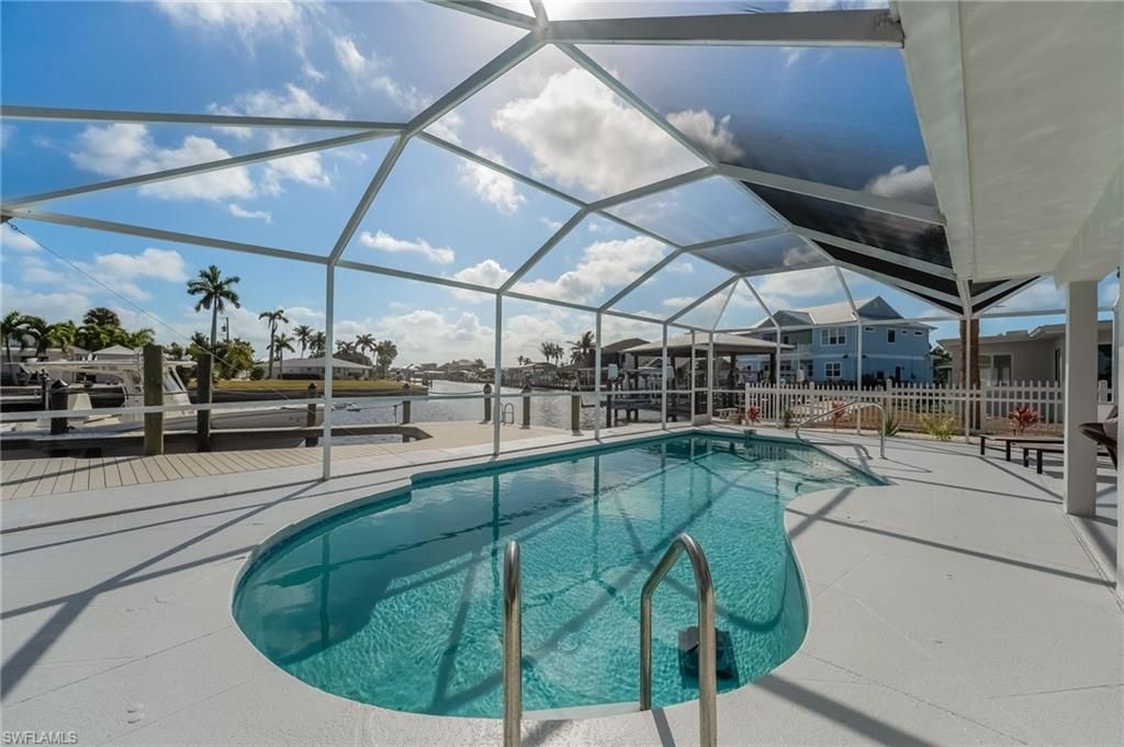 9 Fairview Blvd, Fort Myers Beach, FL 33931 Photo