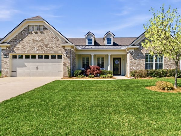 1015 Coffee Rdg, Spring Hill, TN 37174