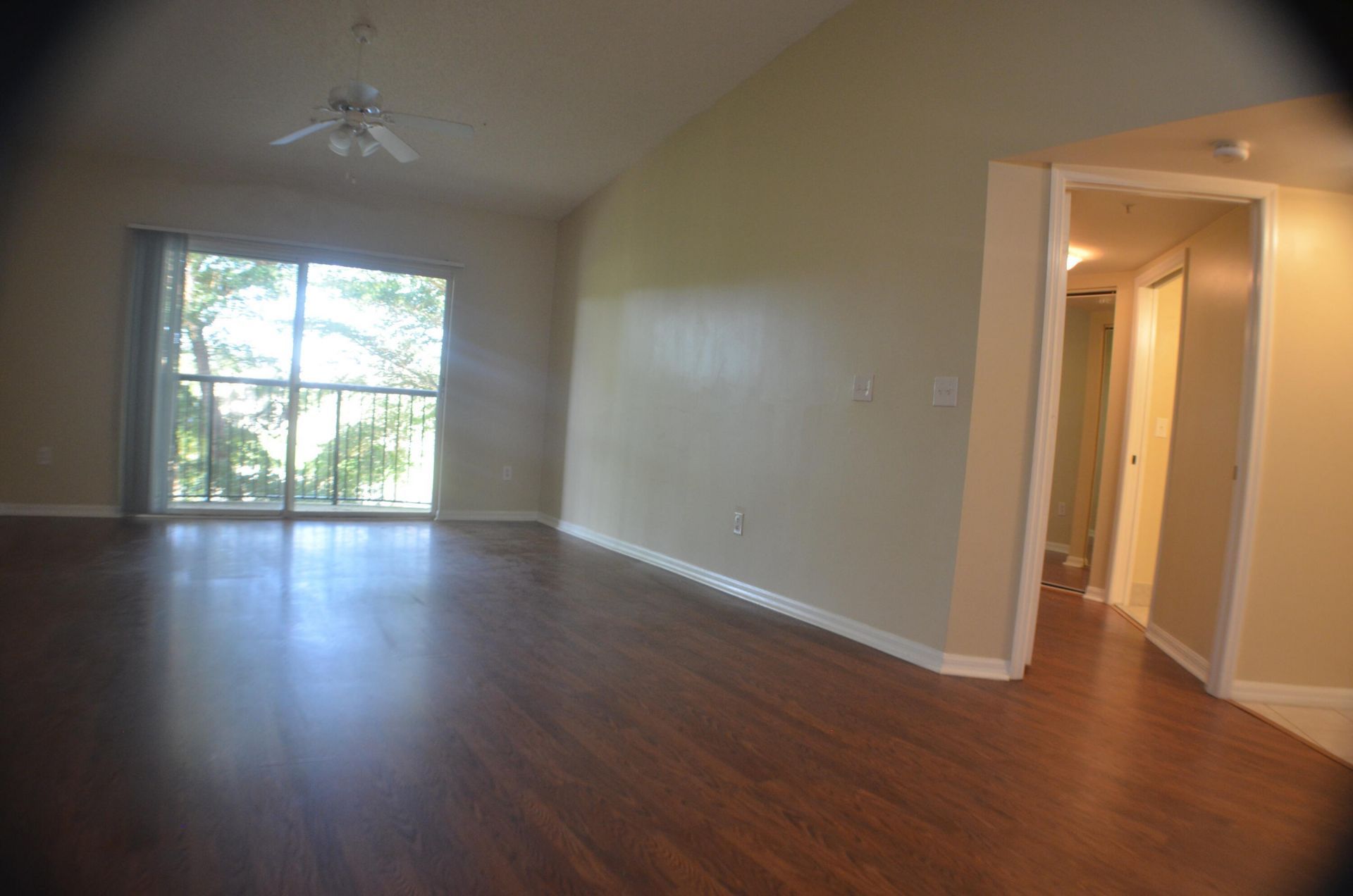 900 S Crestwood Ct Court S, Unit 908, Royal Palm Beach, FL 33411 Photo