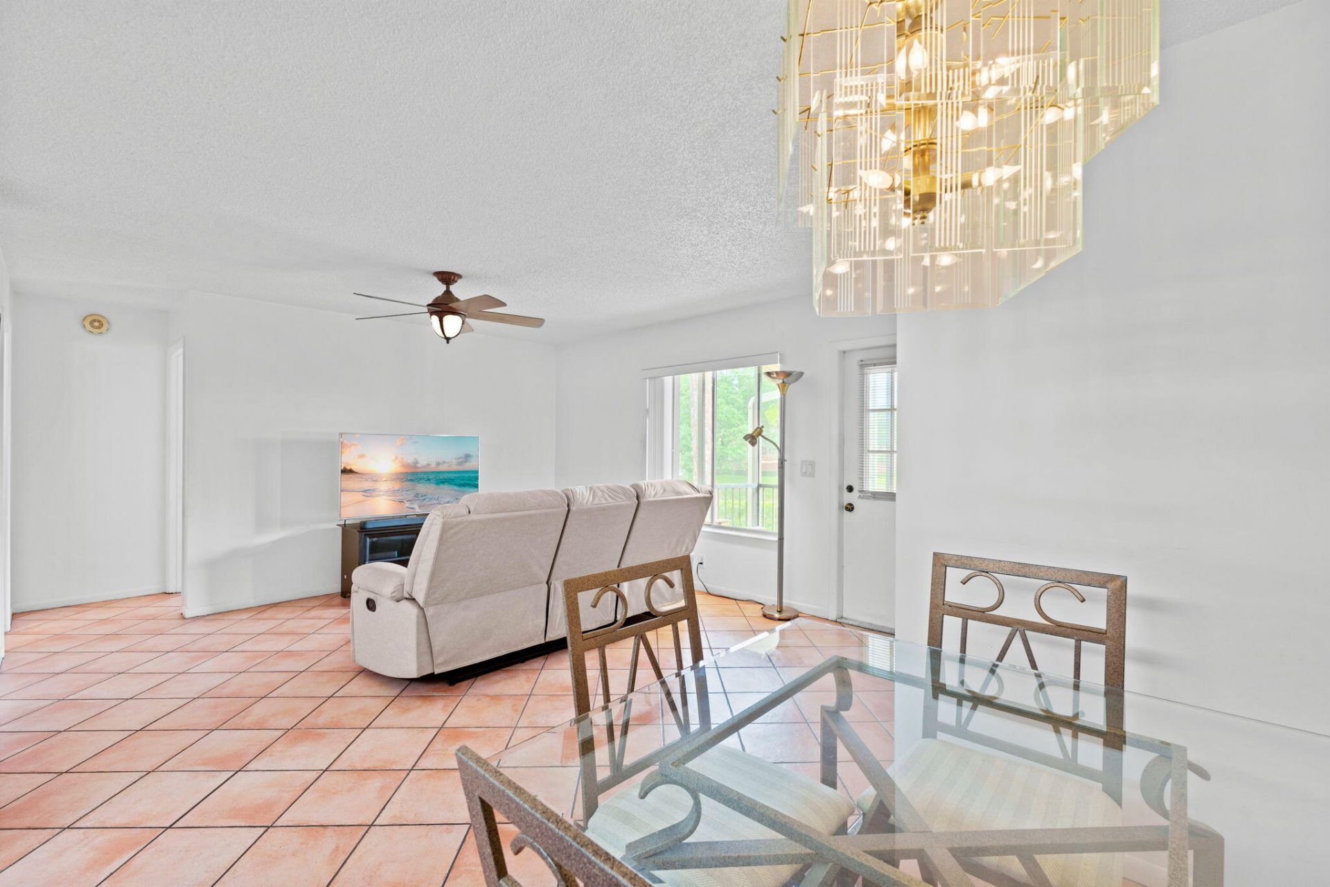 322 Knotty Pine Circle, Unit D2, Greenacres, FL 33463 Photo