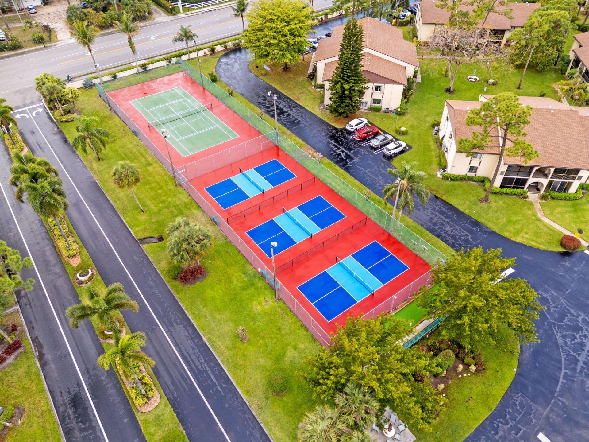 322 Knotty Pine Circle, Unit D2, Greenacres, FL 33463 Photo