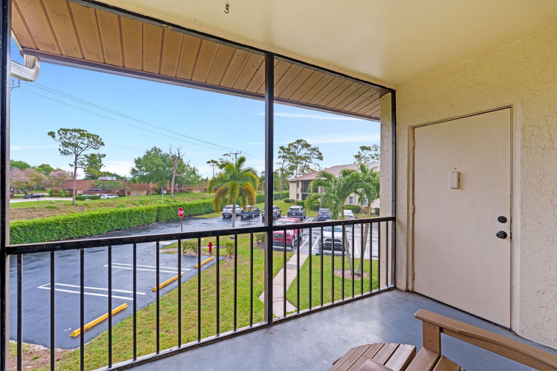 322 Knotty Pine Circle, Unit D2, Greenacres, FL 33463 Photo