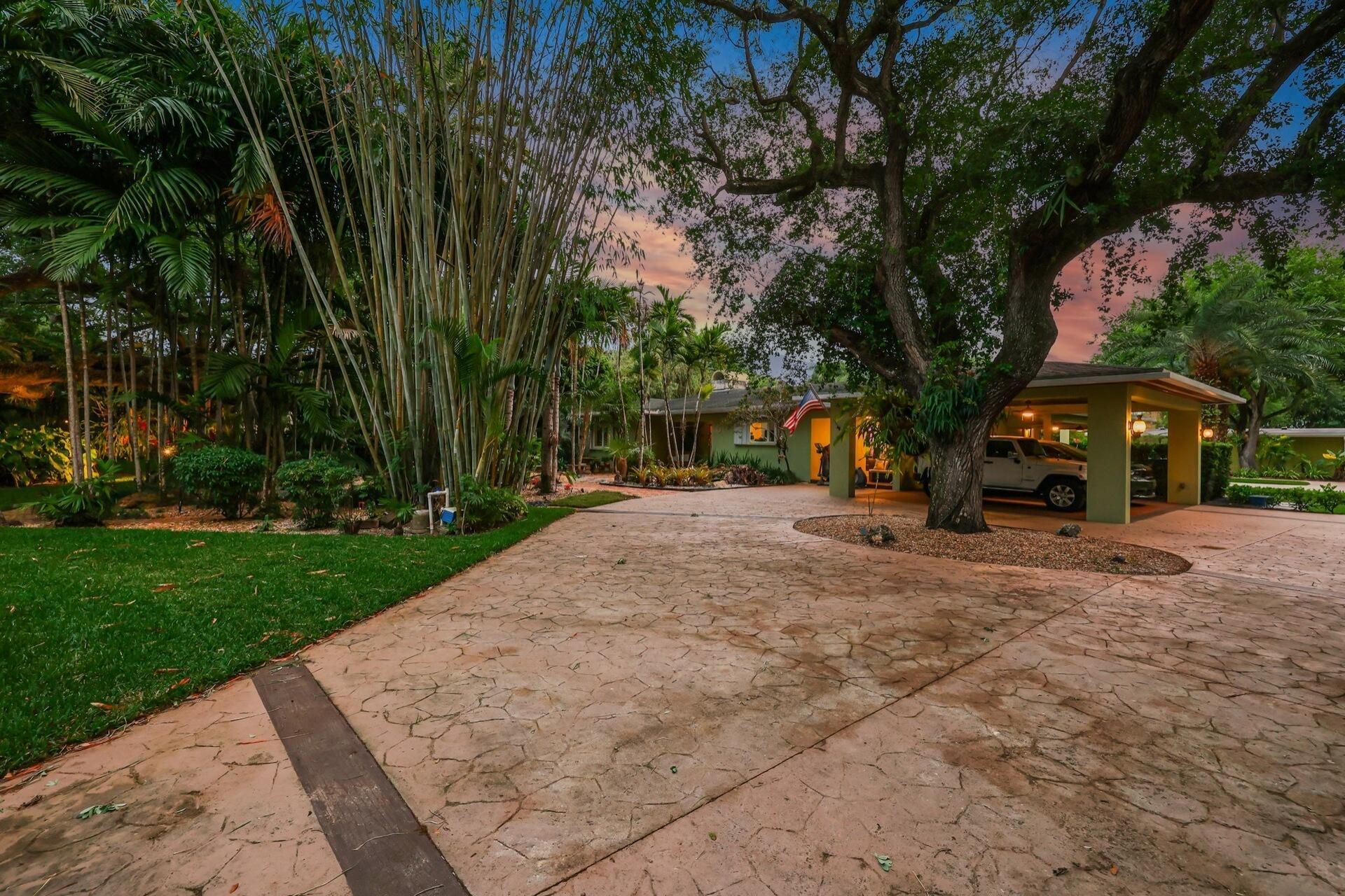 9234 SW 112th St , Miami, FL 33176 Photo