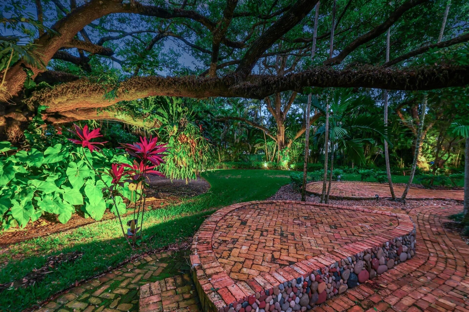 9234 SW 112th St , Miami, FL 33176 Photo