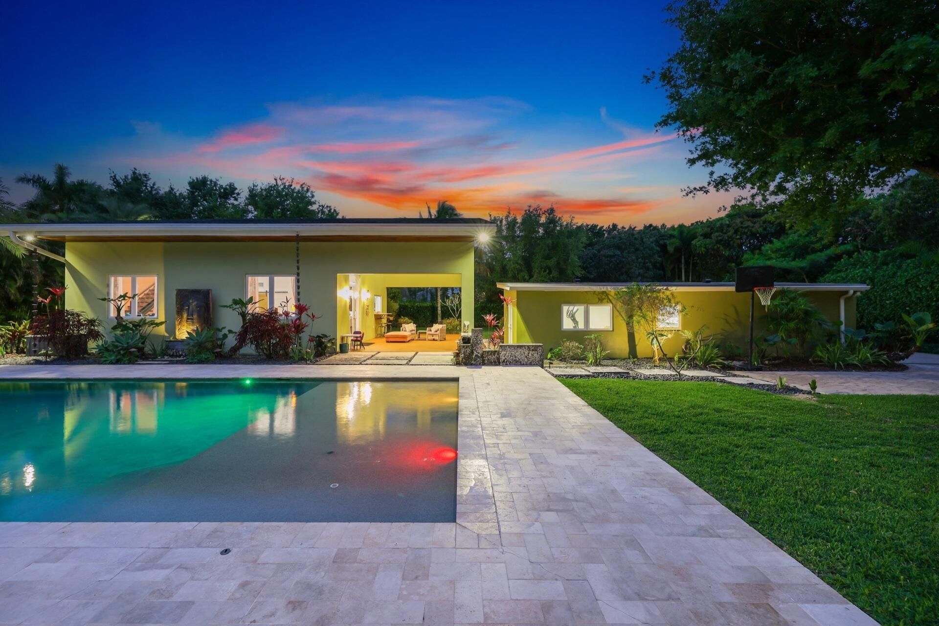 9234 SW 112th St , Miami, FL 33176 Photo