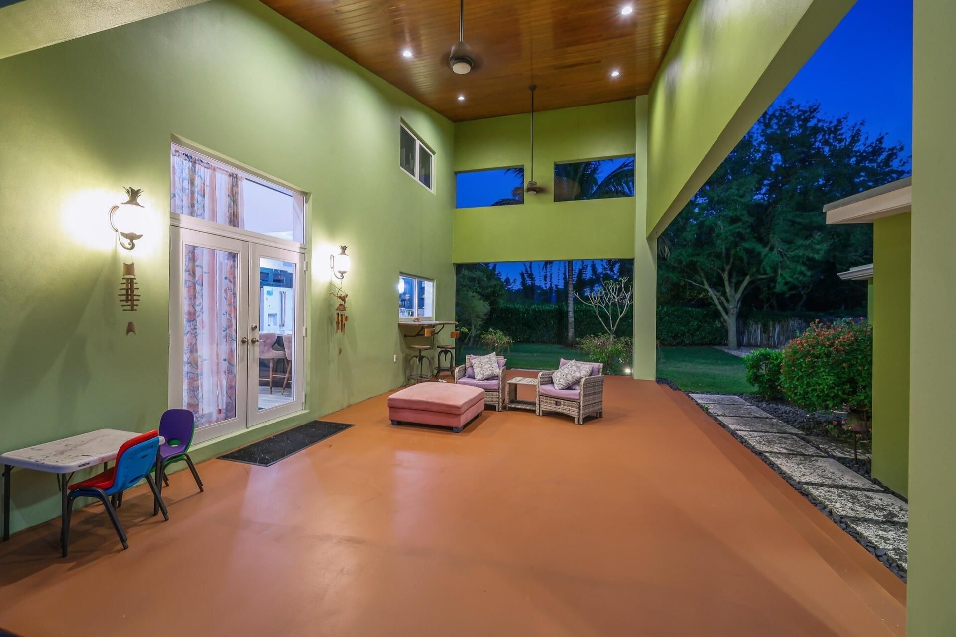 9234 SW 112th St , Miami, FL 33176 Photo