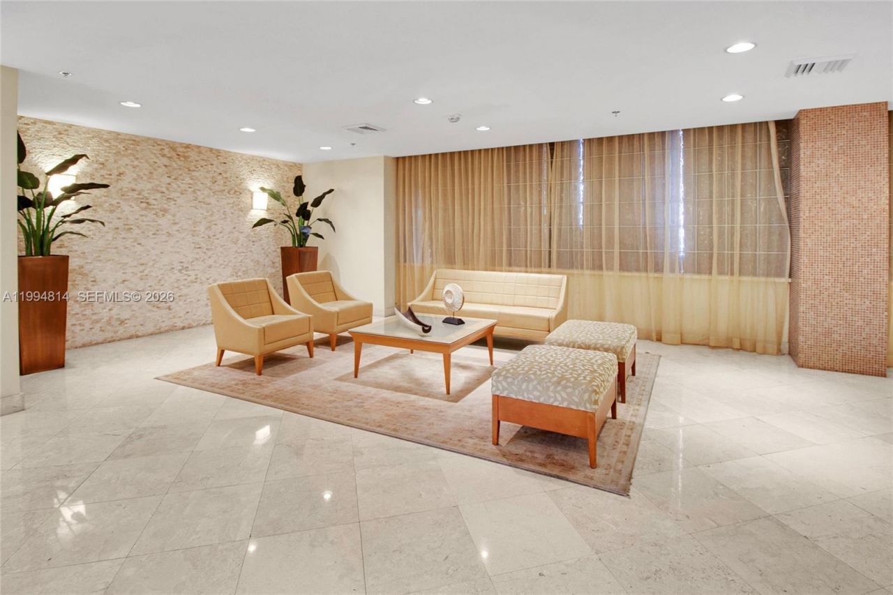 6767 Collins Ave, Unit 504, Miami Beach, FL 33141 Photo