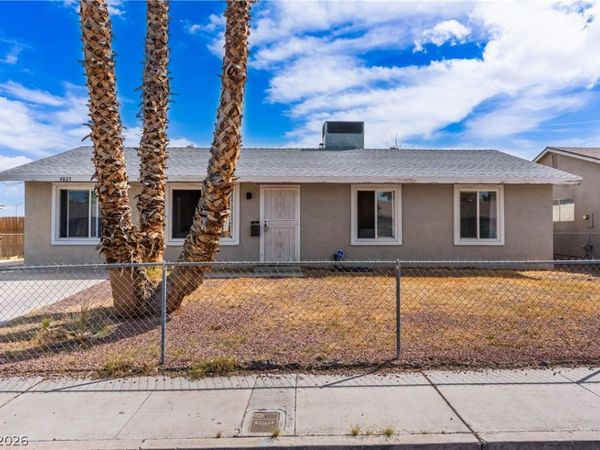 4825 Hot Springs Avenue, Las Vegas, NV 89110