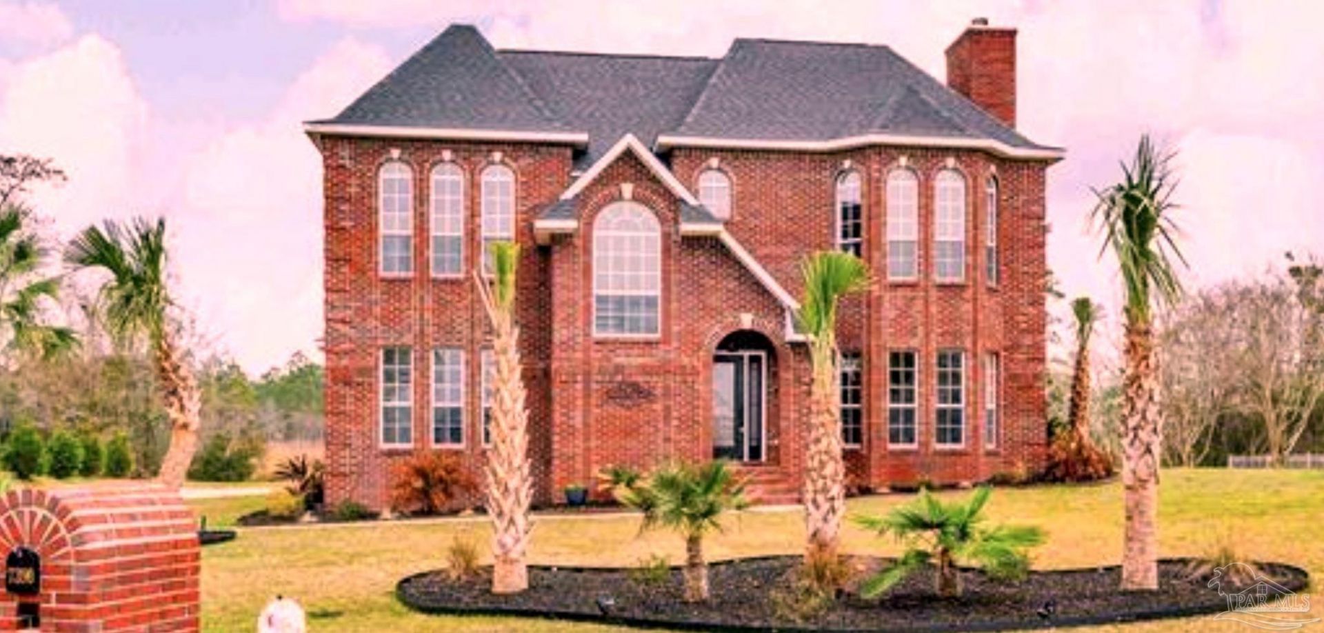 7390 San Ramon Dr, Milton, FL 32583 Main Photo