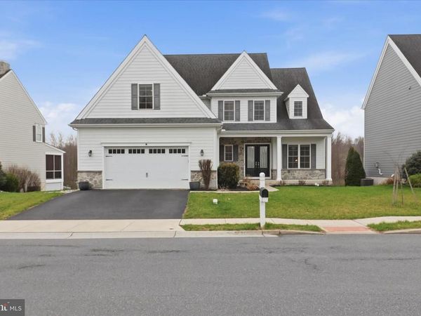 674 INTEGRITY DRIVE , LITITZ, PA 17543