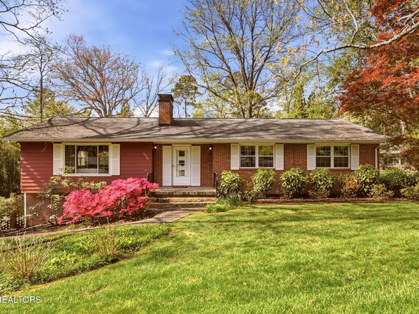 5909 Weems Rd, Knoxville, TN 37918