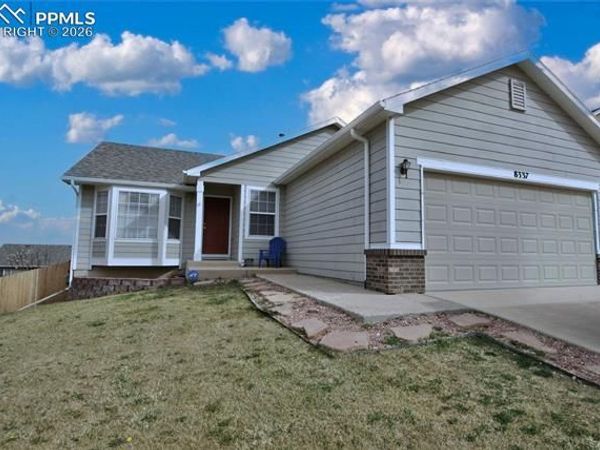 8337 Parkglen Drive, Fountain, CO 80817