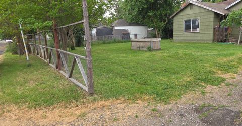 300 Chestnut Ave, Red Bluff, CA 96080 Photo