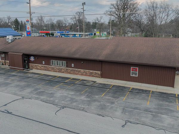 613 W Talmer Avenue, North Judson, IN 46366