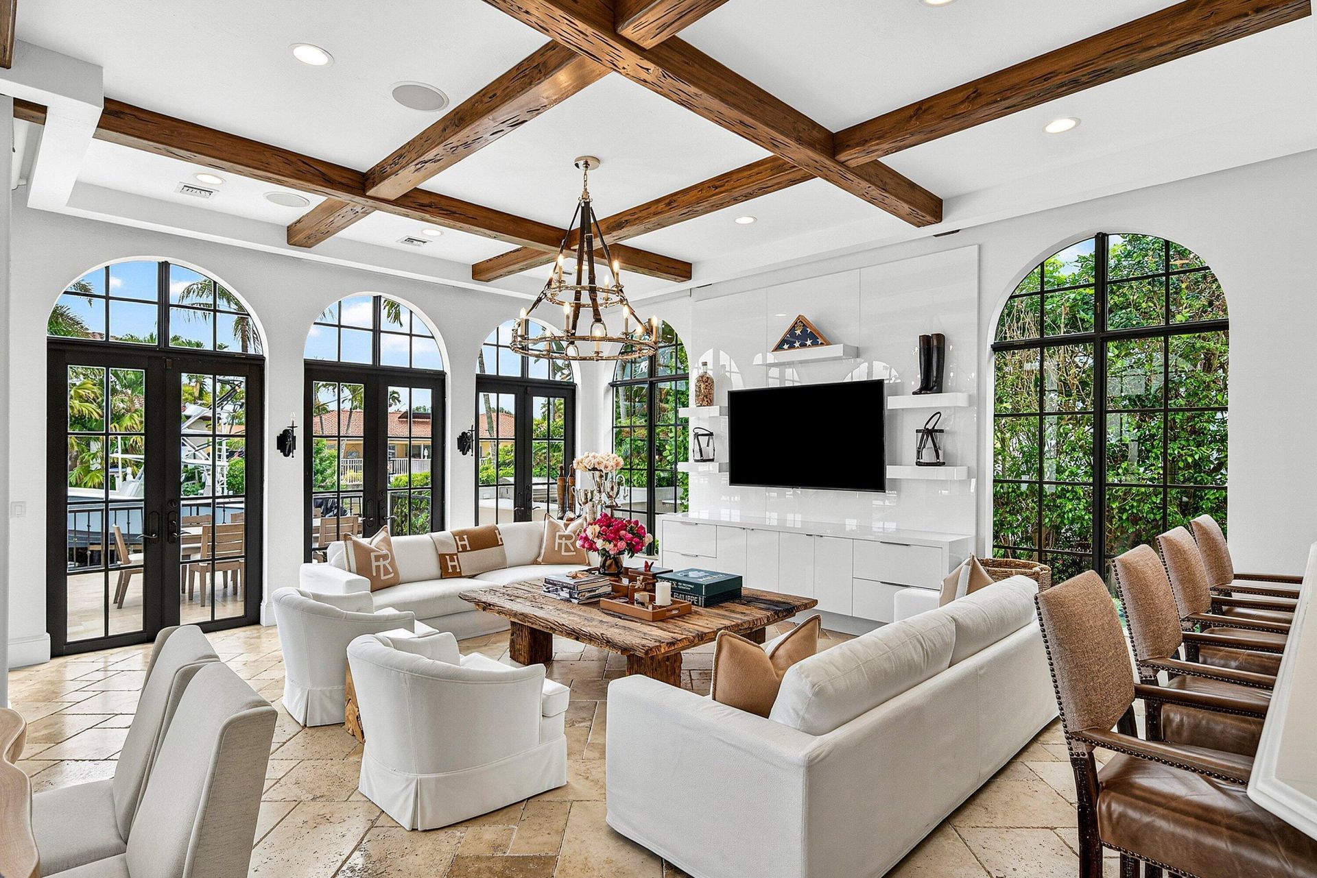 520 NE Waterway Lane, Boca Raton, FL 33432 Photo