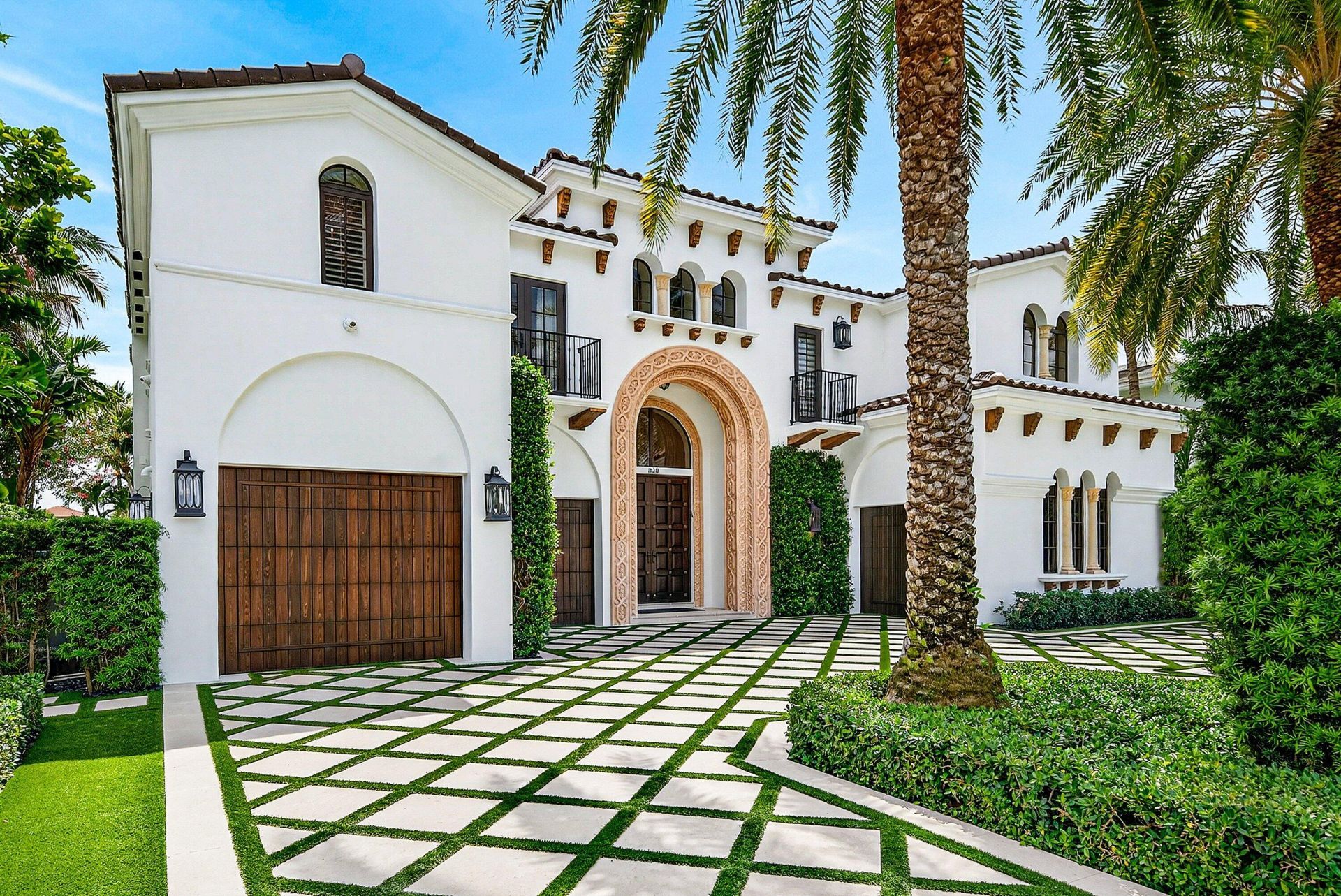 520 NE Waterway Lane, Boca Raton, FL 33432 Photo