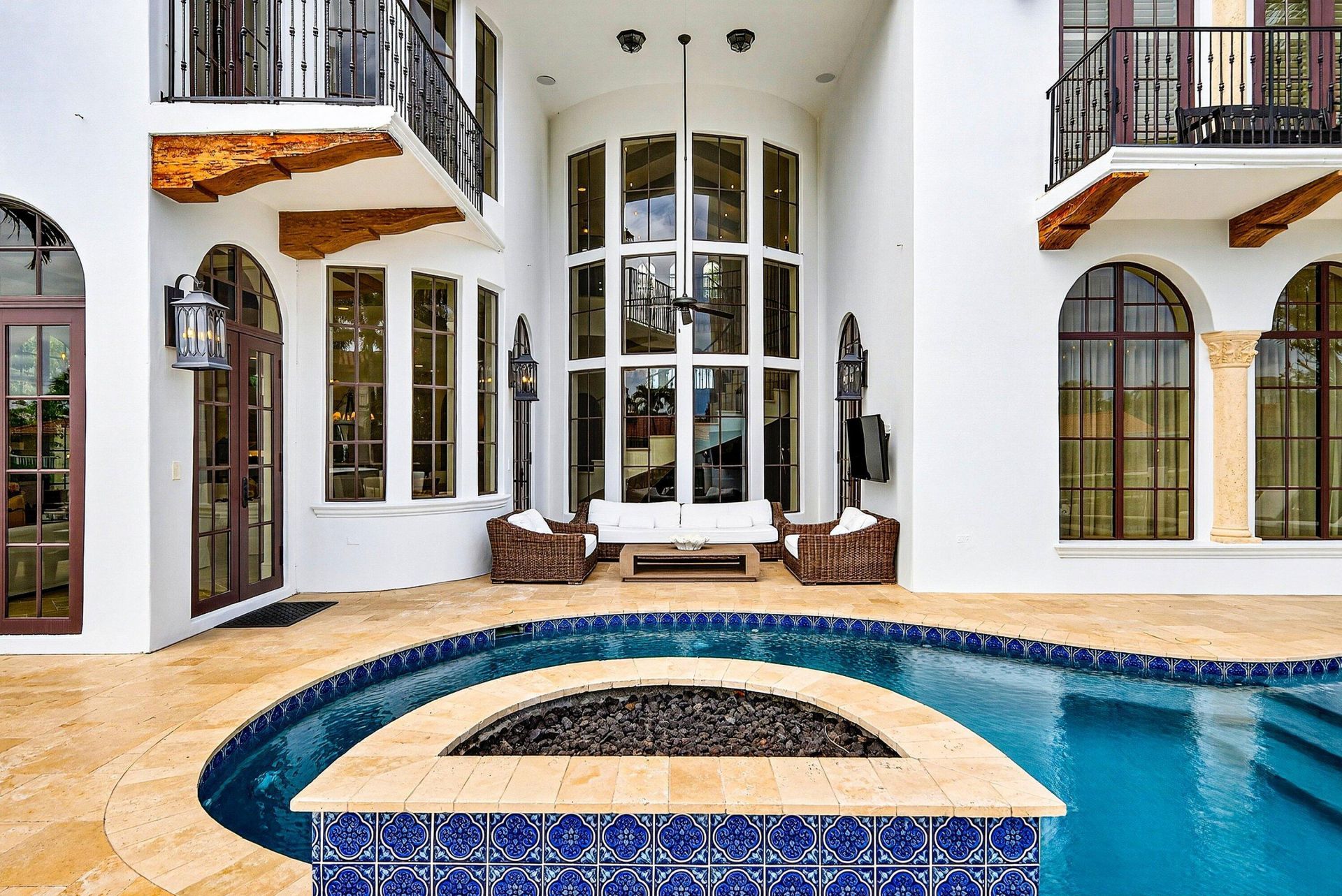 520 NE Waterway Lane, Boca Raton, FL 33432 Photo