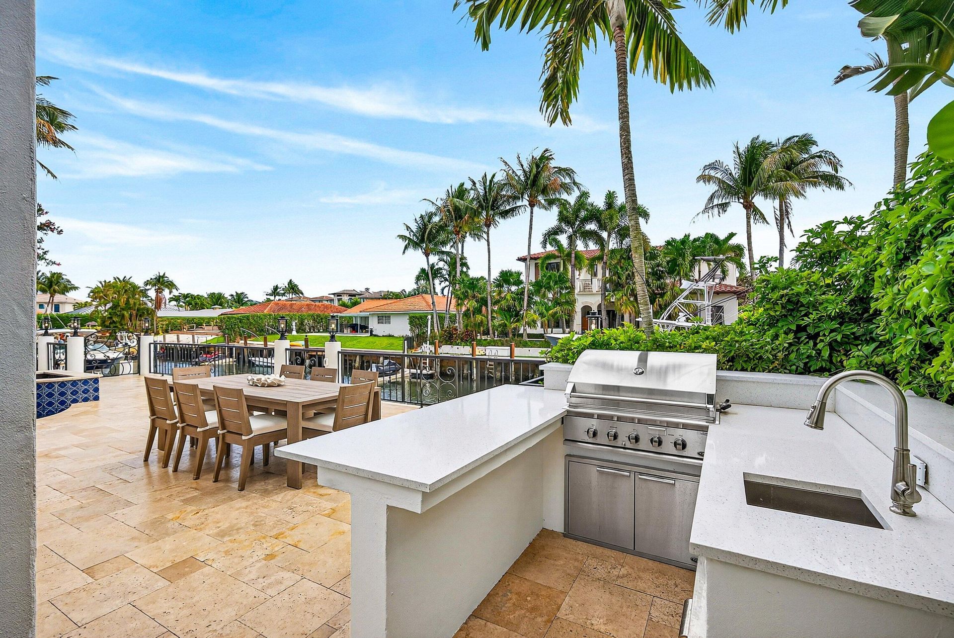 520 NE Waterway Lane, Boca Raton, FL 33432 Photo