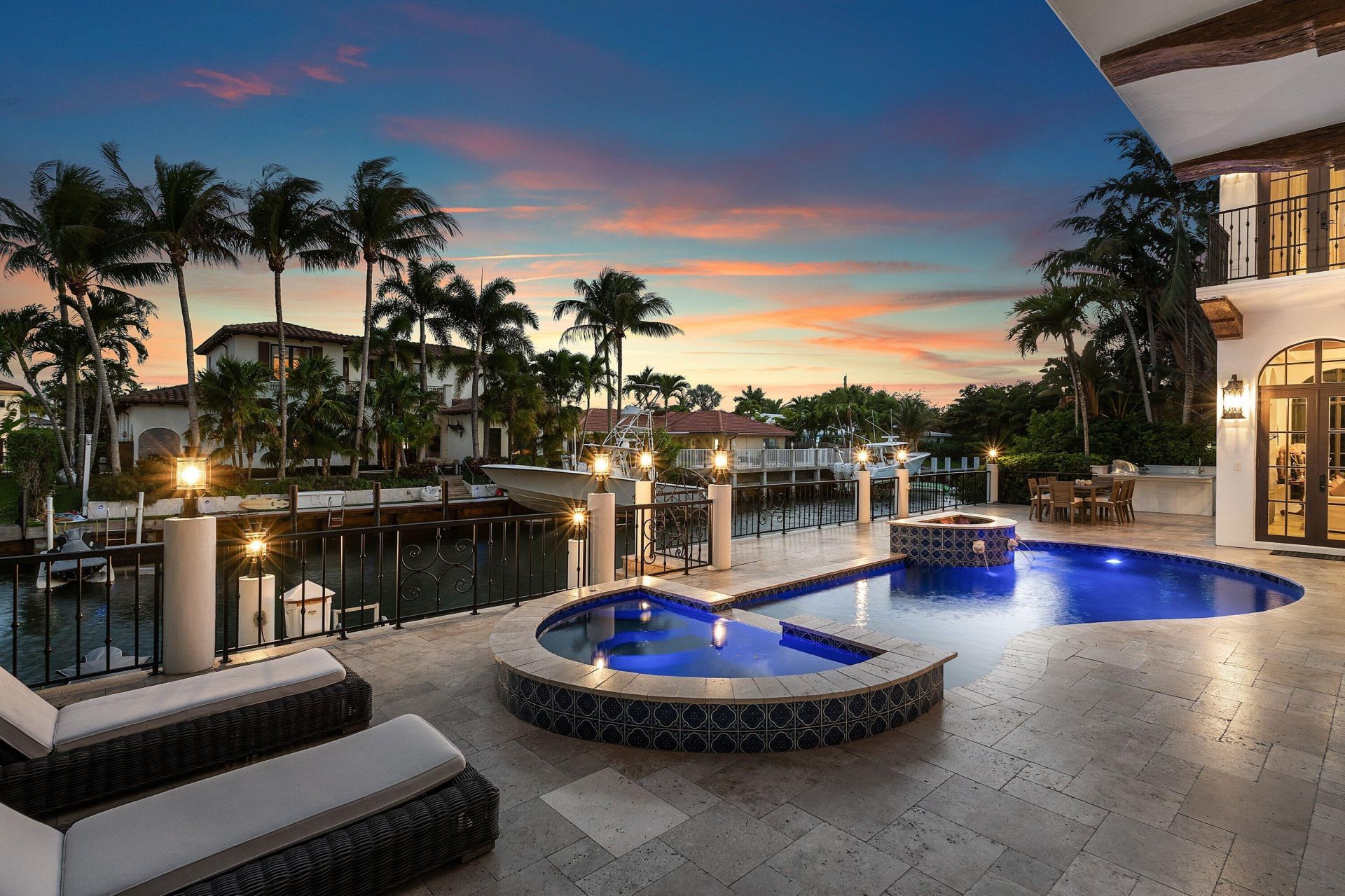 520 NE Waterway Lane, Boca Raton, FL 33432 Photo