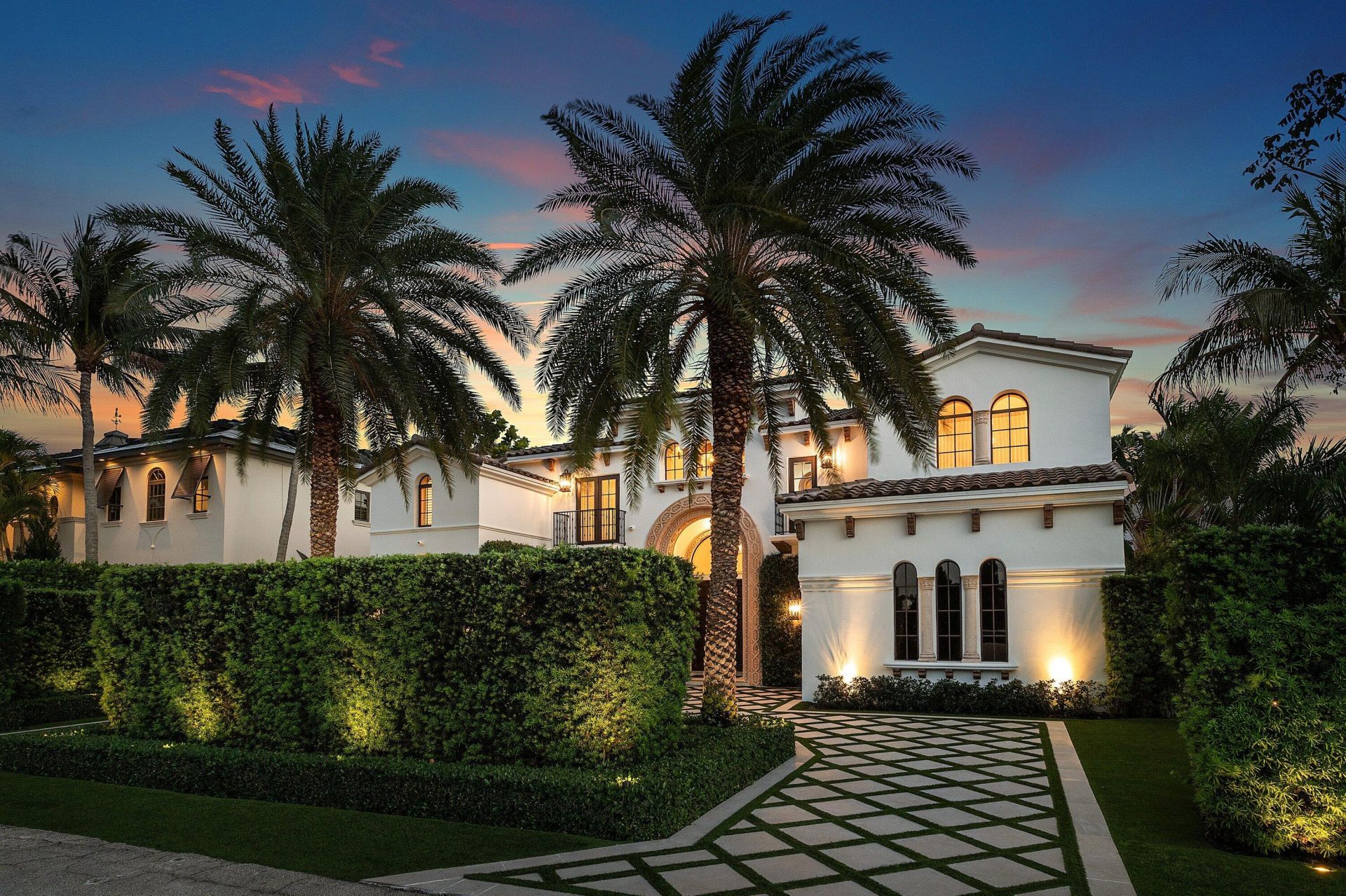 520 NE Waterway Lane, Boca Raton, FL 33432 Photo