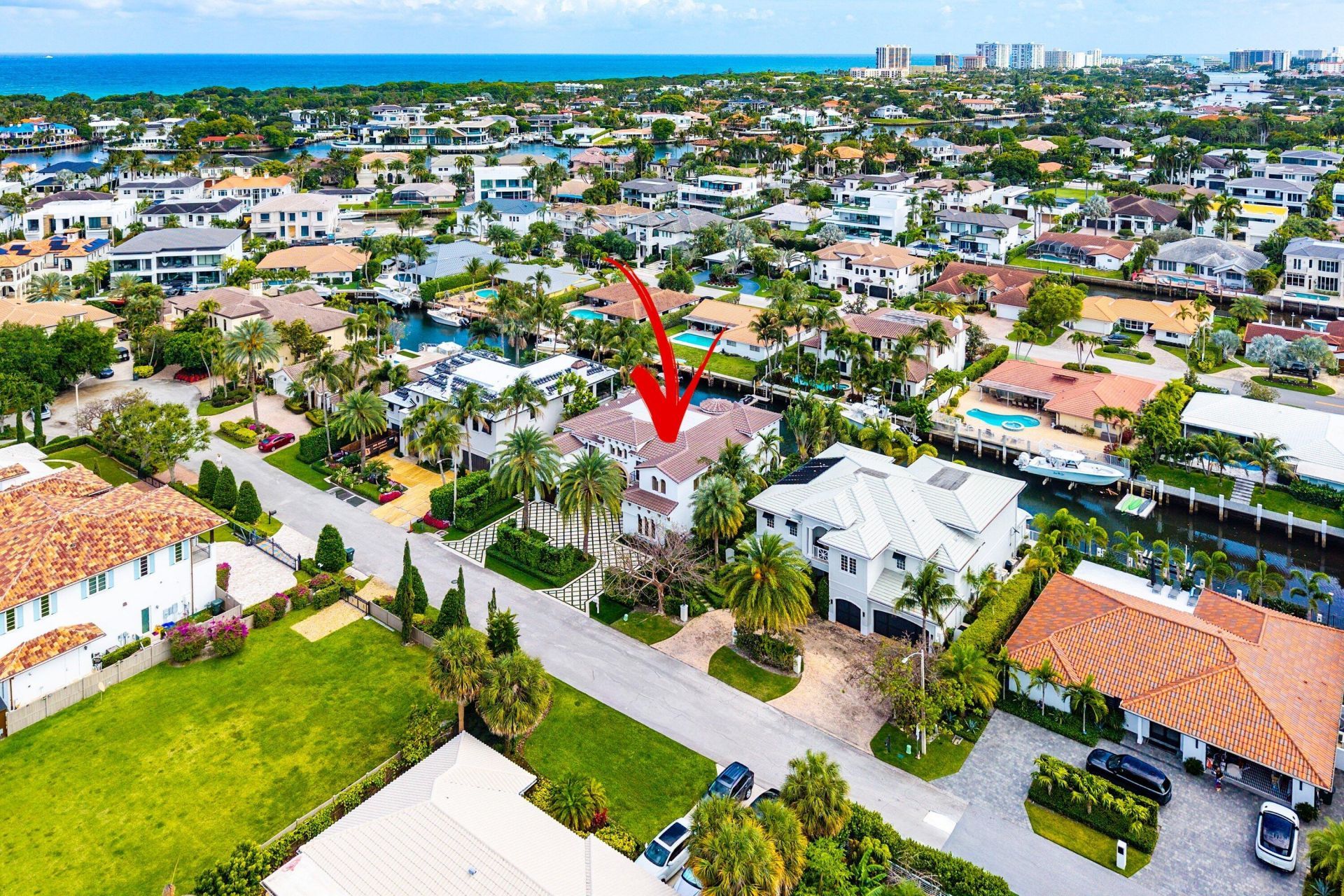 520 NE Waterway Lane, Boca Raton, FL 33432 Photo